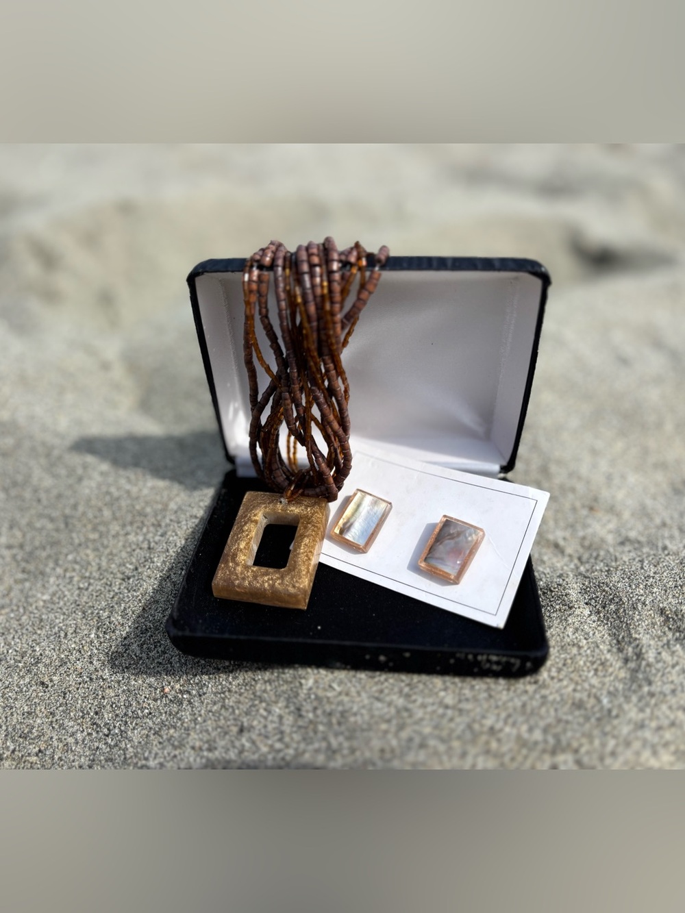 🤎 Reversible Abalone & Mother of Pearl Statement Pendant Necklace Set + Earrings - Picture 3 of 17